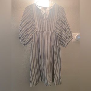 Universal Thread Blue & White Dress